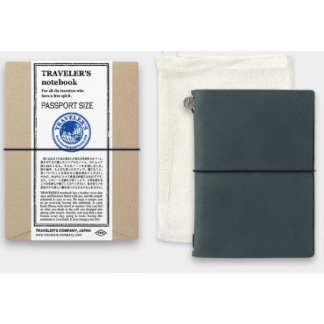 TRAVELER’S notebook (Passport Size) - Blue -